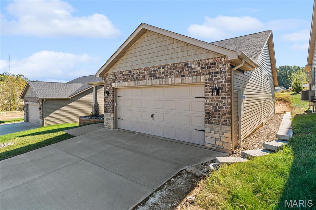 8084 Villa Valley Property Photo 2