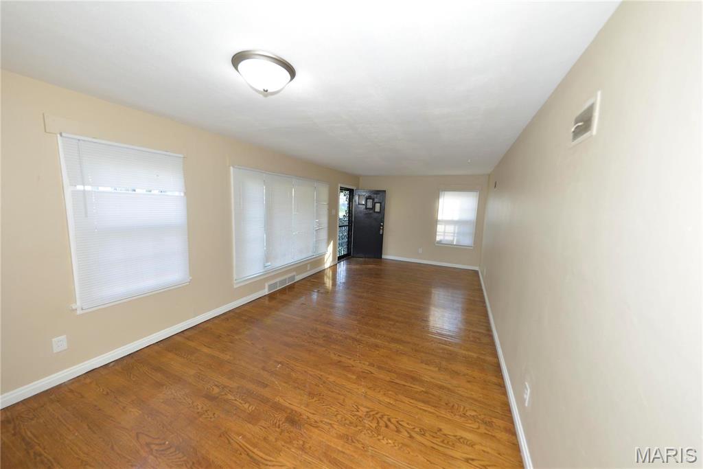 6127 Shillington Drive Property Photo 3