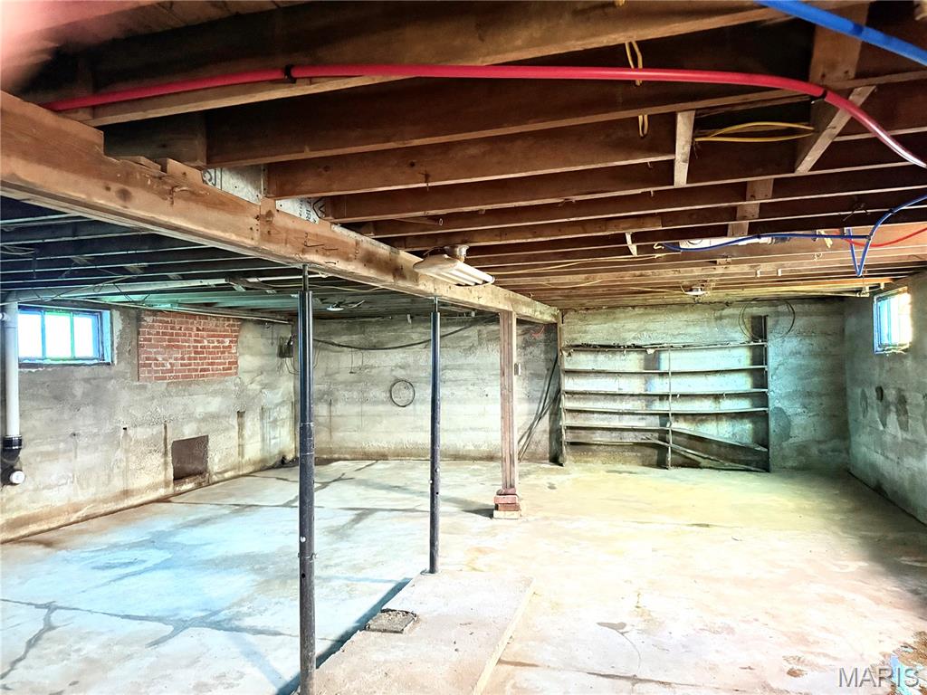 000 Hwy H&t Property Photo 37