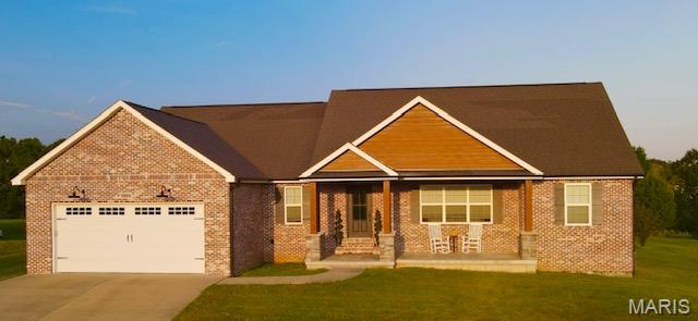 2864 Clear Spring Place Property Photo 3