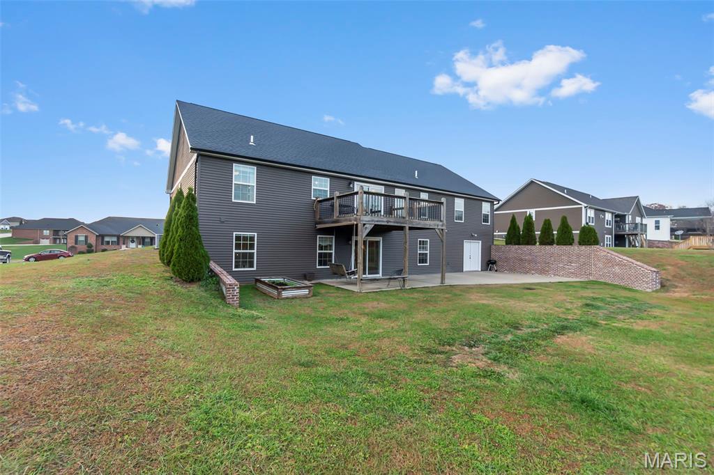 2864 Clear Spring Place Property Photo 5