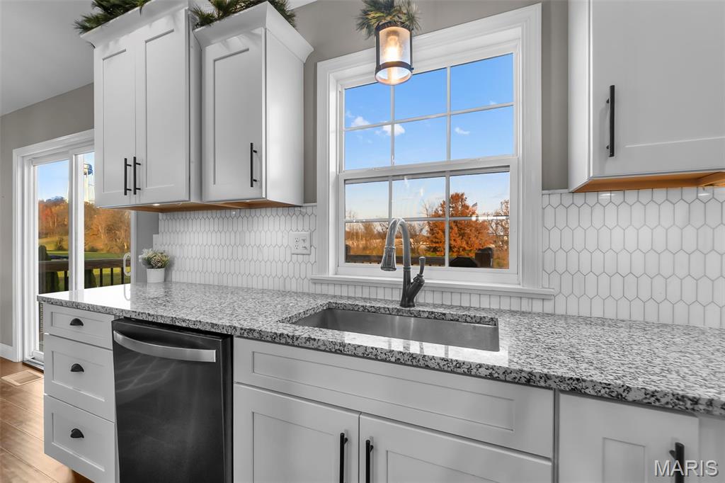 2864 Clear Spring Place Property Photo 15