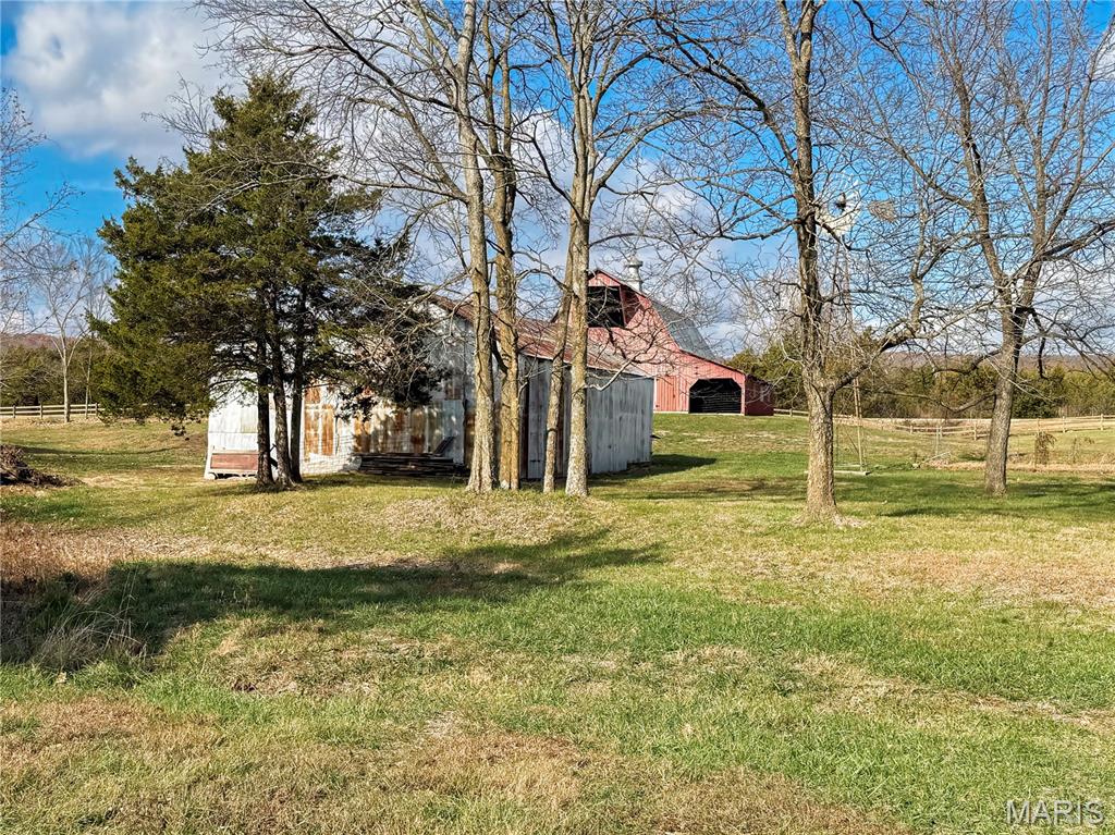 22856 Highway 32 Property Photo 17