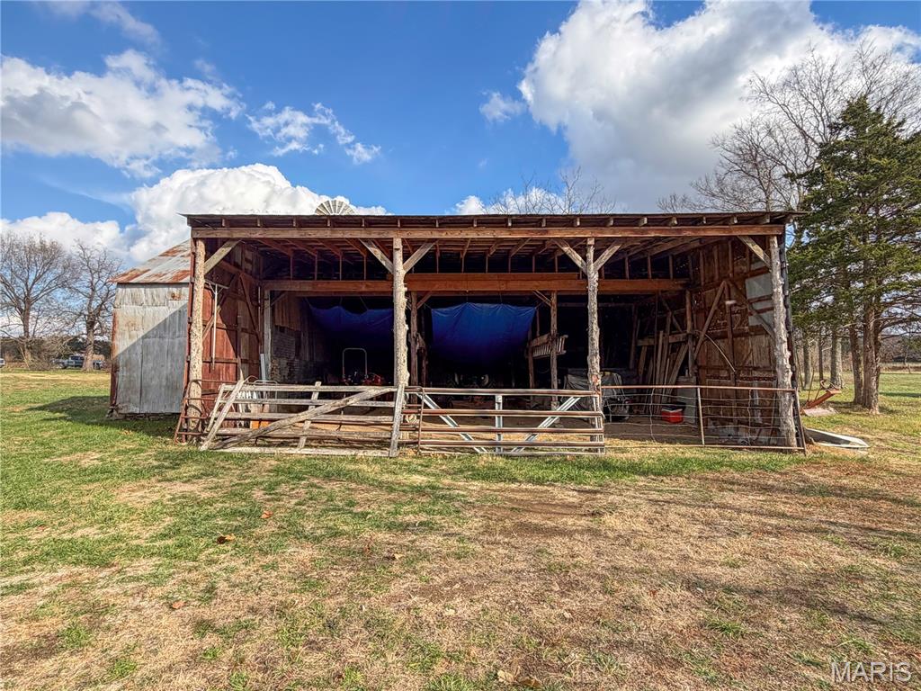 22856 Highway 32 Property Photo 47