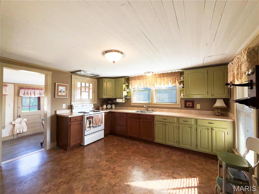 22856 Highway 32 Property Photo 77
