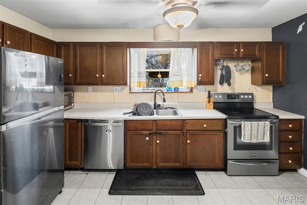 106 N 81st Street Property Photo 12