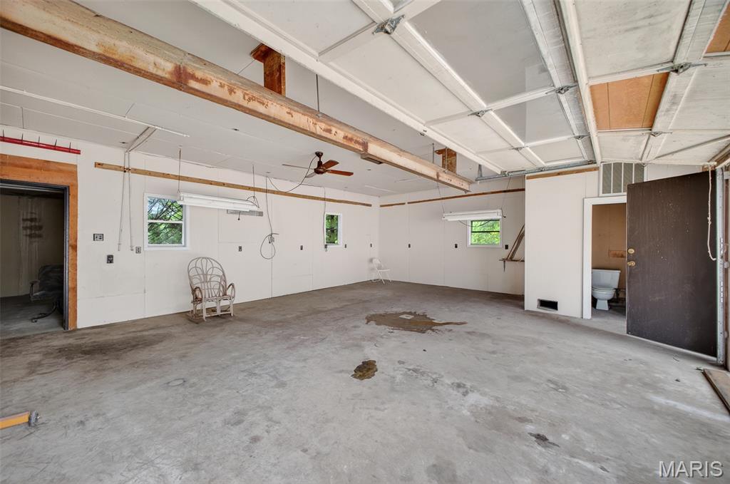21987 Teak Lane Property Photo 6
