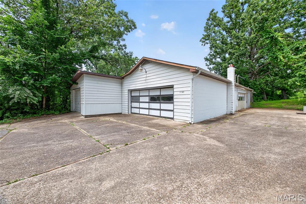 21987 Teak Lane Property Photo 14