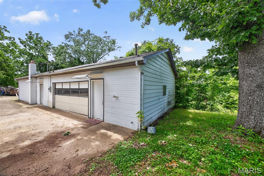 21987 Teak Lane Property Photo 15