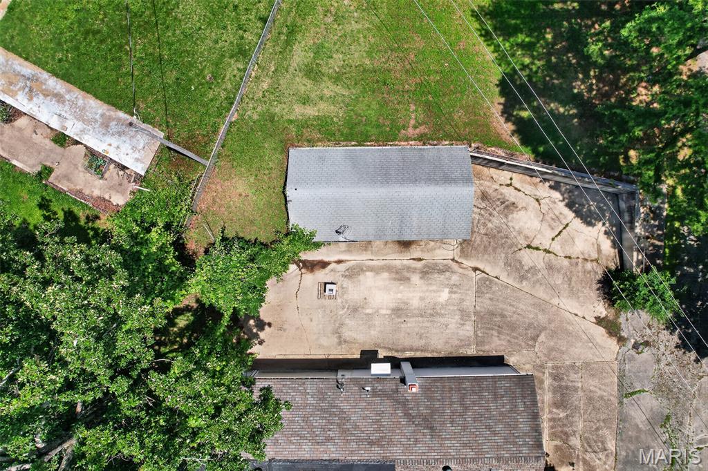 21987 Teak Lane Property Photo 35