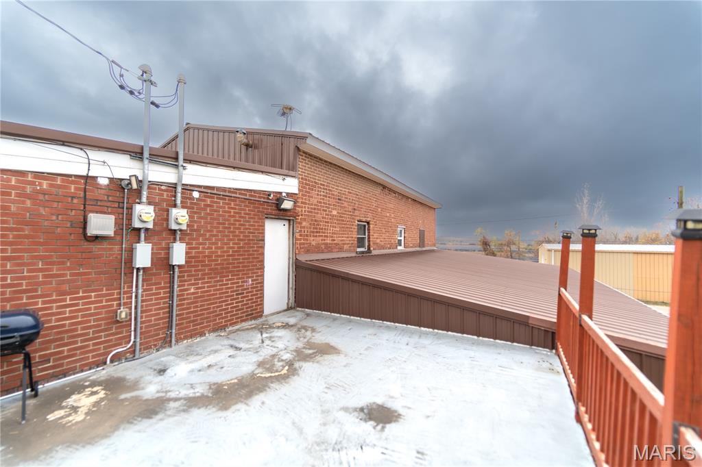 2248 E Broadway Property Photo 11