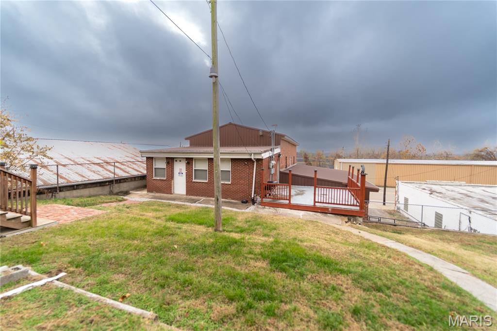 2248 E Broadway Property Photo 13
