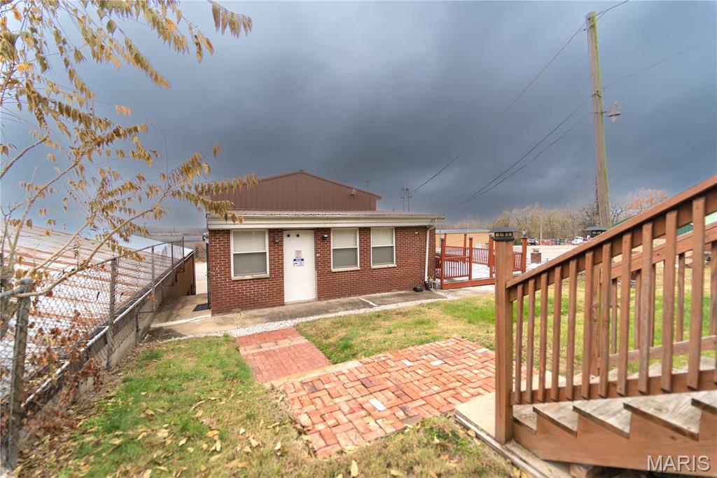 2248 E Broadway Property Photo 14