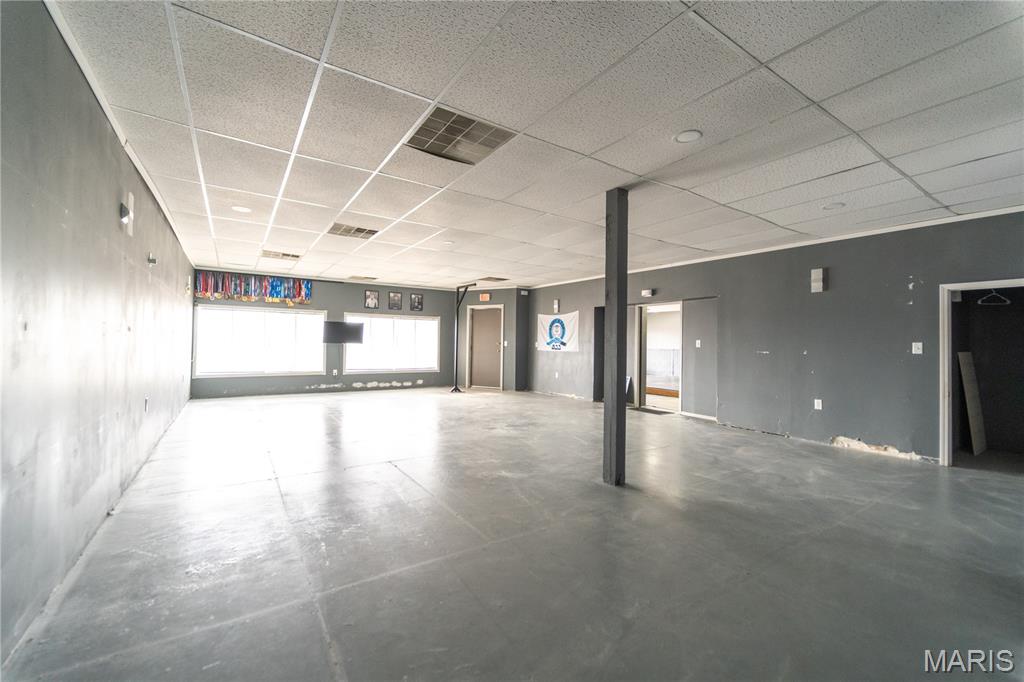 2248 E Broadway Property Photo 31