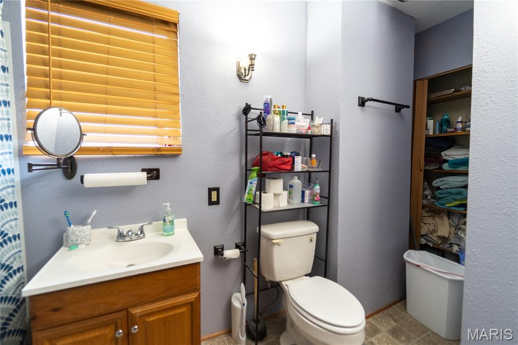 2248 E Broadway Property Photo 67