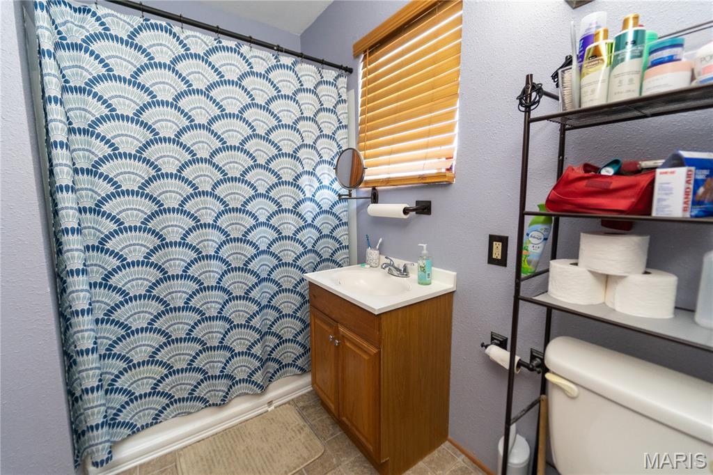 2248 E Broadway Property Photo 68
