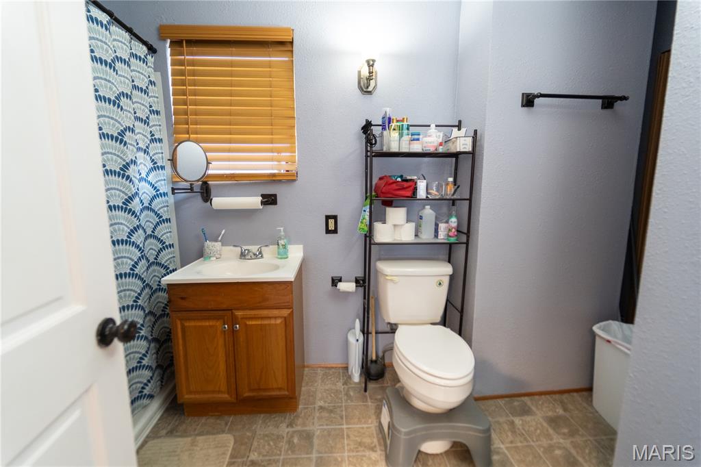 2248 E Broadway Property Photo 69