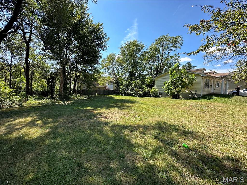 318 Chicago Street Property Photo 3