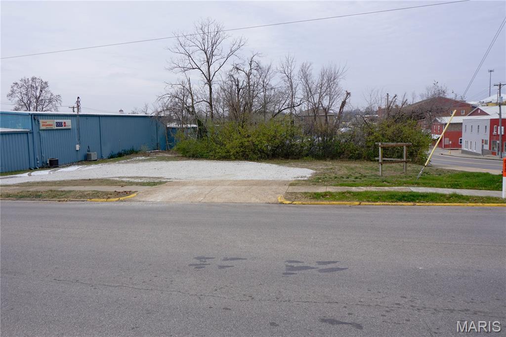 0.25 +/- Ac N Olive Street Property Photo 1