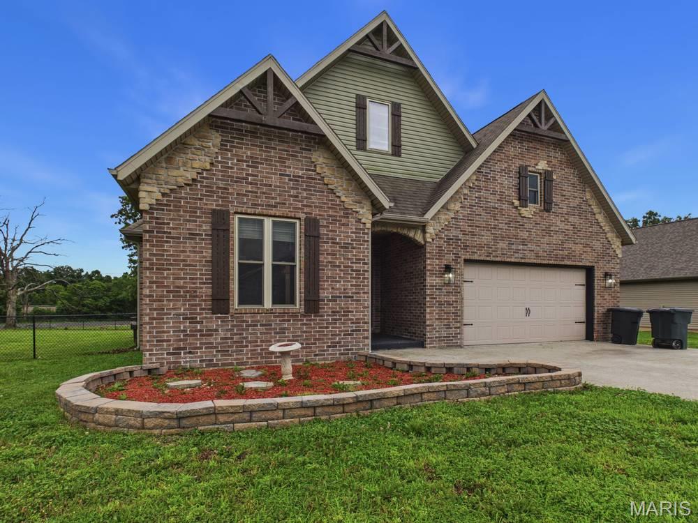 224 Sweet Valley Circle Property Photo 1