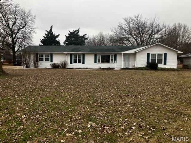 1301 N Douglas Property Photo 1