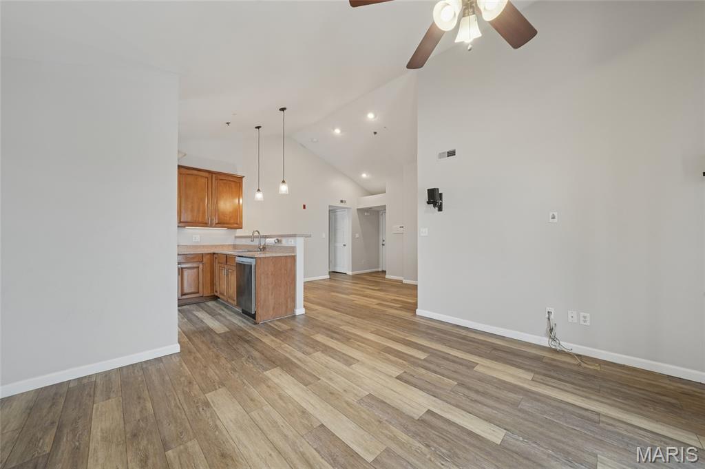1302 Spring Creek Lane Property Photo 10