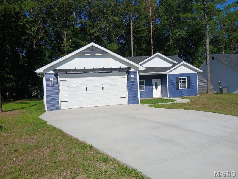 233 Ruth Harris Lane Property Photo 2