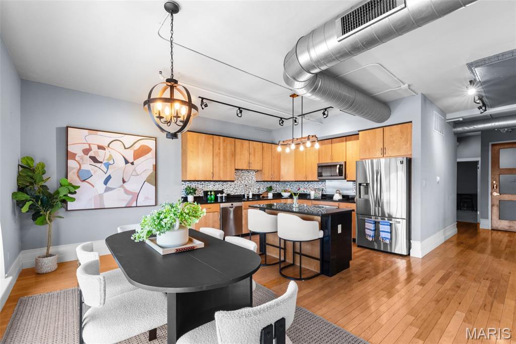 4901 Washington Boulevard 2c Property Photo 3