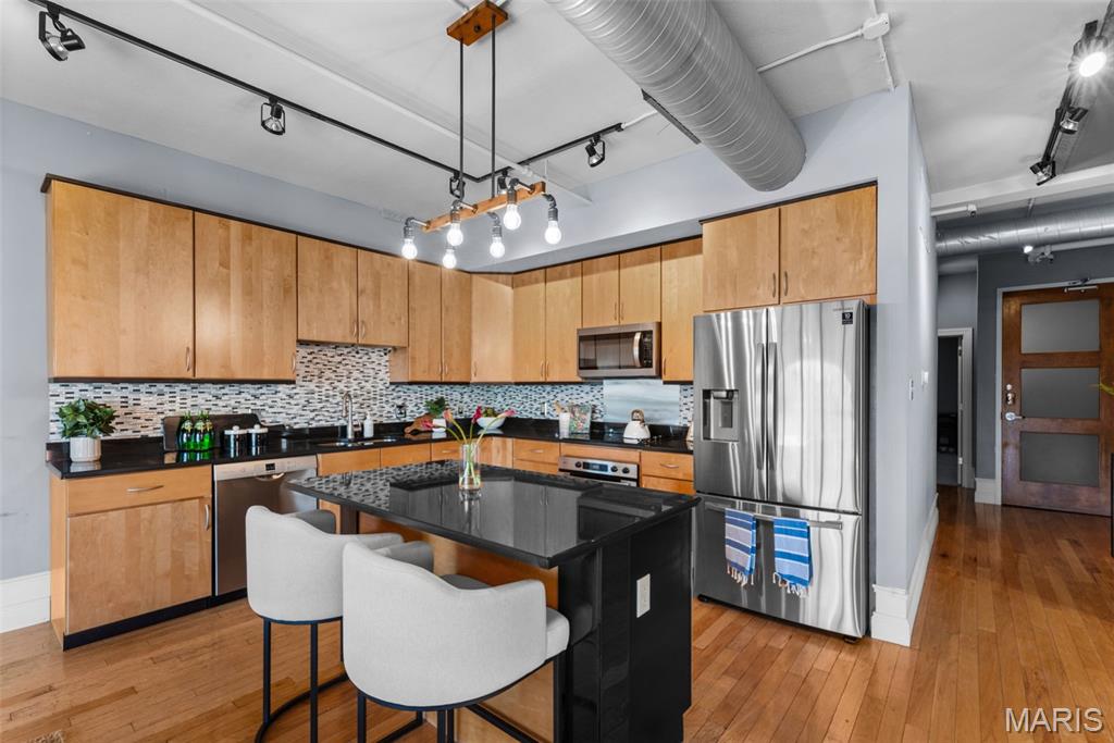 4901 Washington Boulevard 2c Property Photo 7