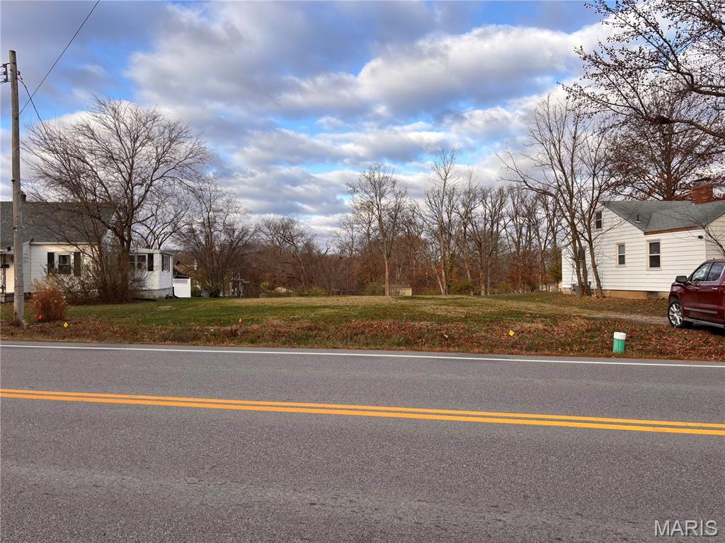 611 S State Highway 47 Property Photo 1