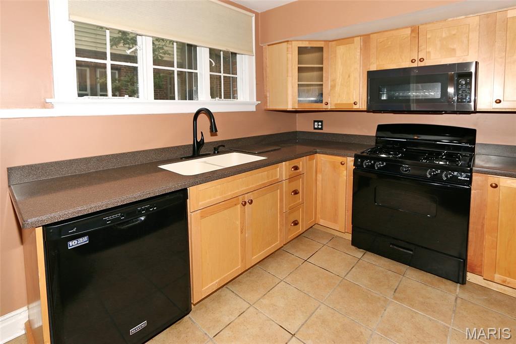 8788 Pine Avenue Property Photo 12