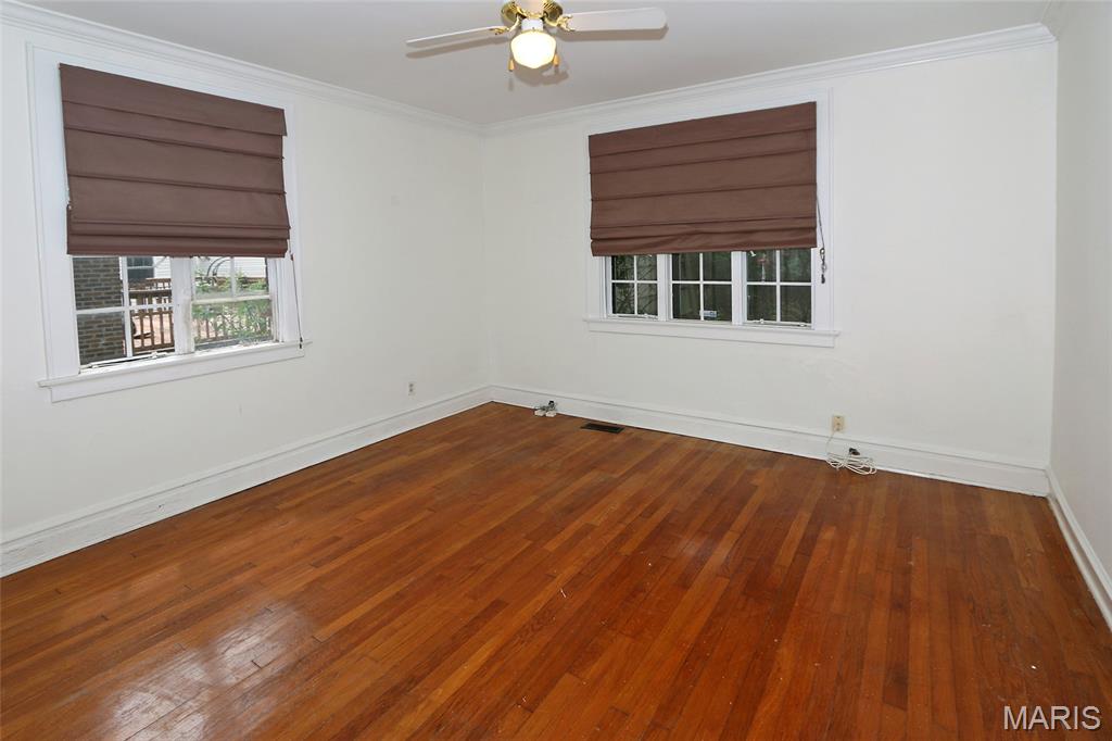 8788 Pine Avenue Property Photo 21