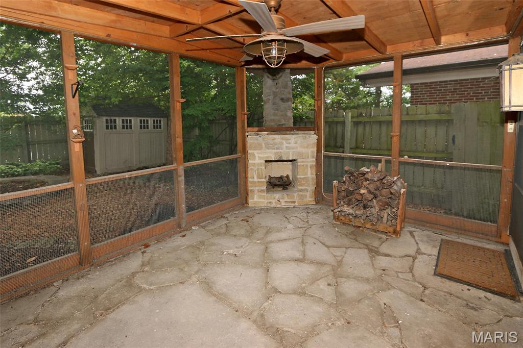 8788 Pine Avenue Property Photo 23