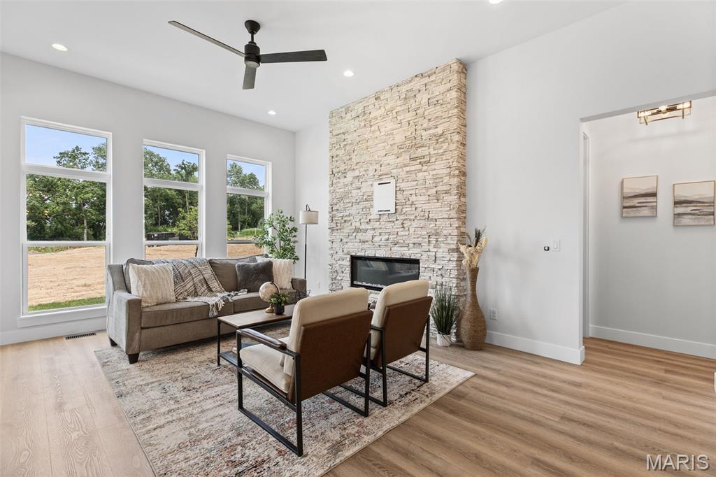 402 Spears Street Property Photo 24