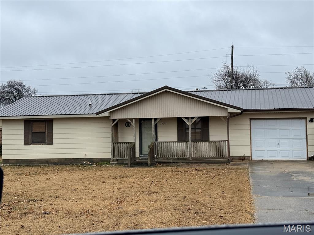 1710 Sidney Street Property Photo 1