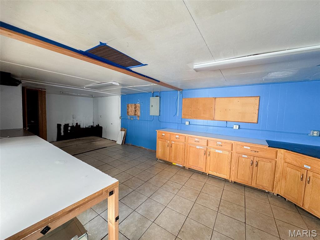 207 E Springfield Road Property Photo 13
