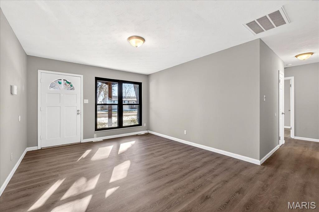 317 Sauget Avenue Property Photo 4
