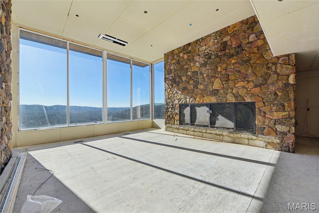 800 Holland Road Property Photo 15