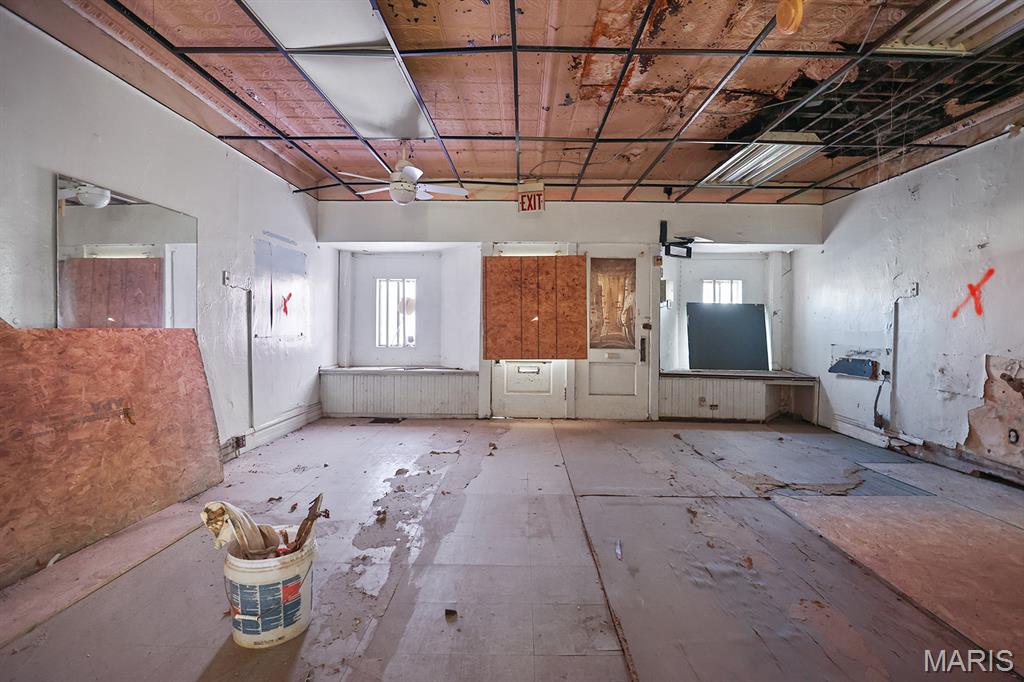 3742 California Avenue Property Photo 3