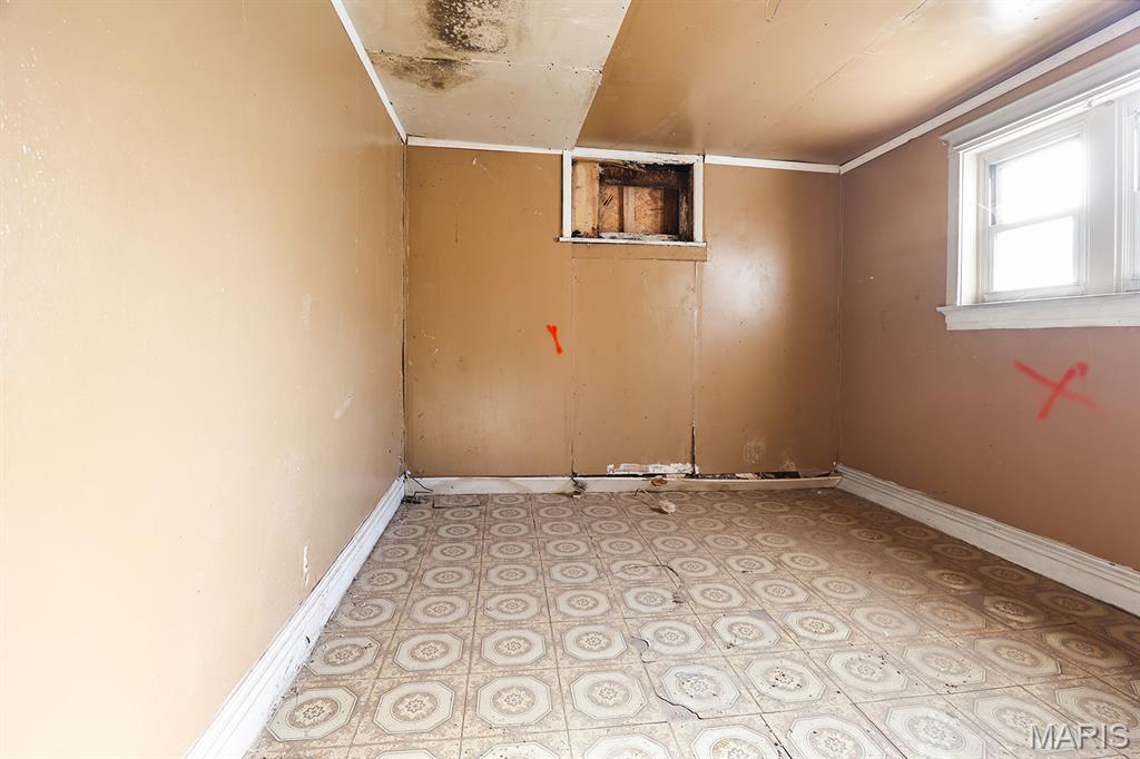 3742 California Avenue Property Photo 9