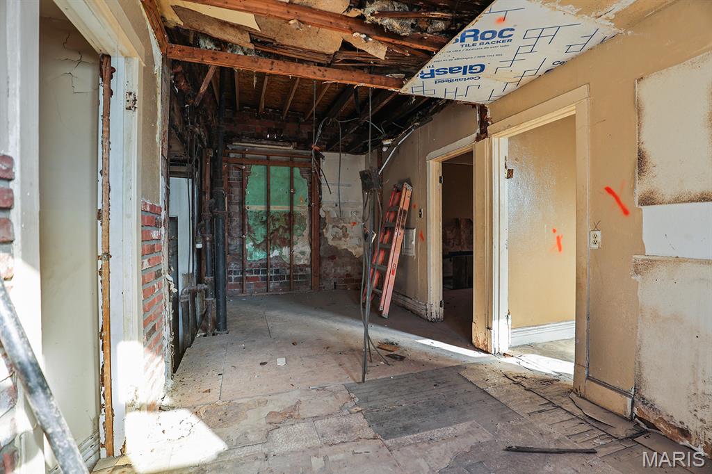 3742 California Avenue Property Photo 11