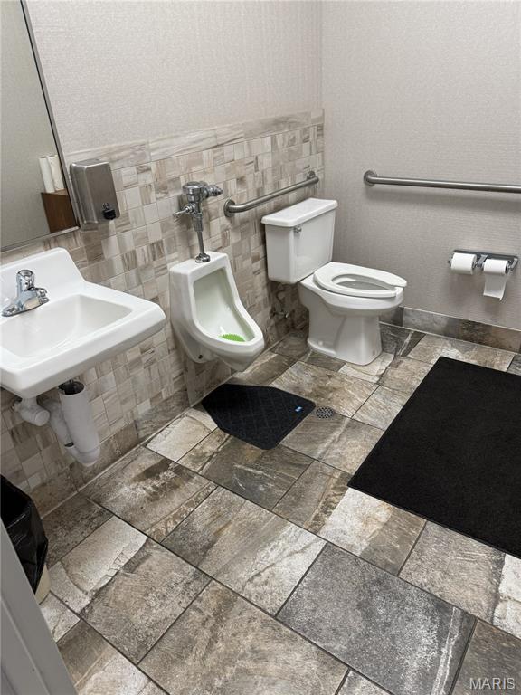 629 Cepi Drive Property Photo 12