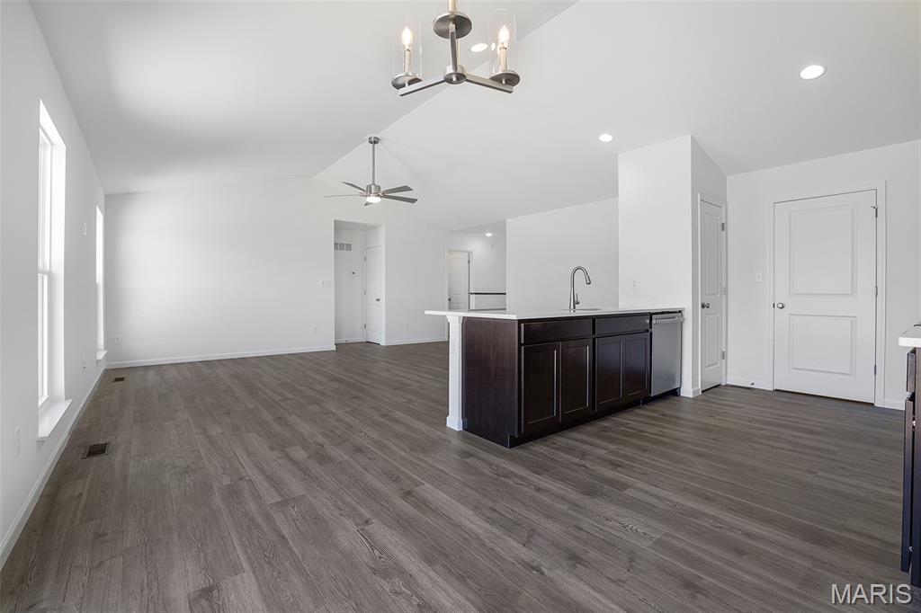 18415 Boone Ridge Manor Drive Property Photo 11