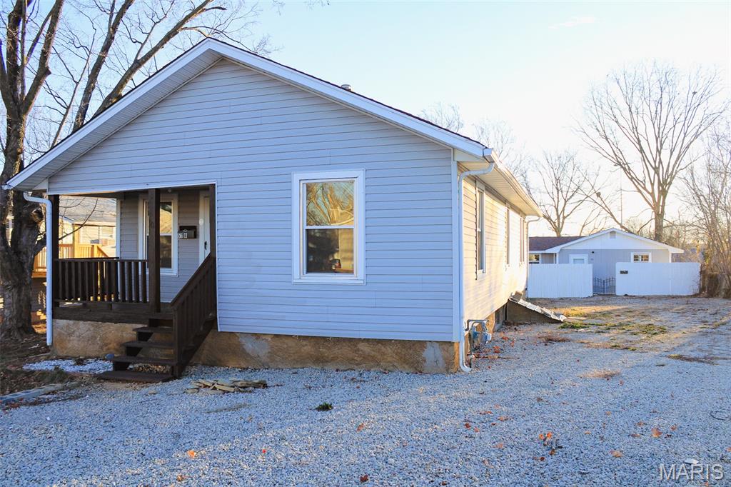 511 7th Street A Property Photo 1