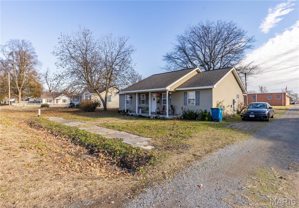 308 Delisle Avenue Property Photo 3