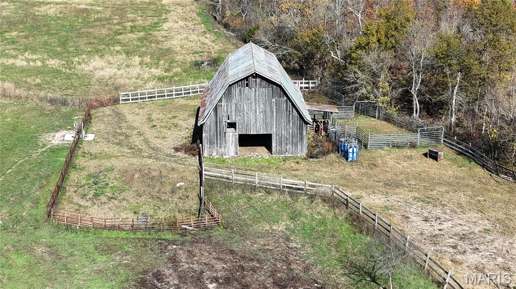 319 County Road 708a Property Photo 15
