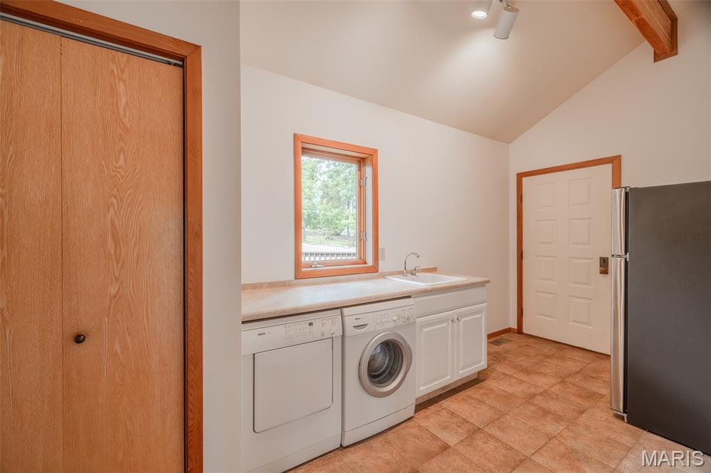 2208 N Konstanz Drive Property Photo 14