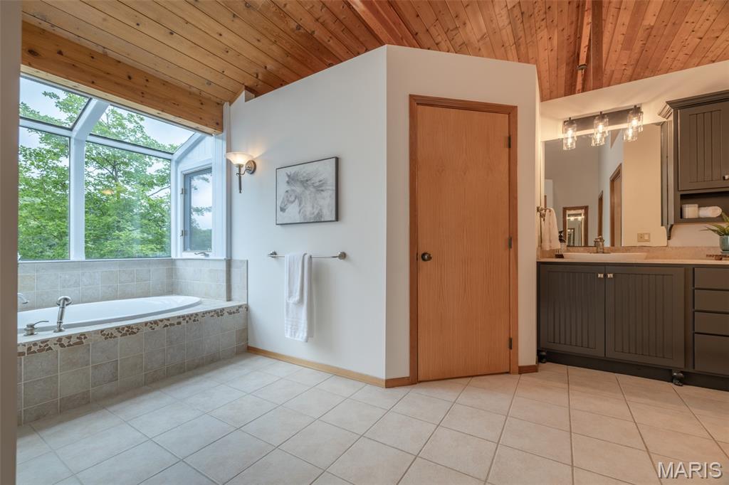 2208 N Konstanz Drive Property Photo 24
