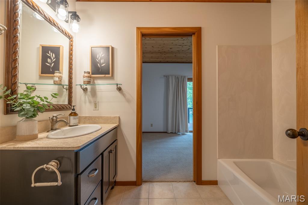 2208 N Konstanz Drive Property Photo 32