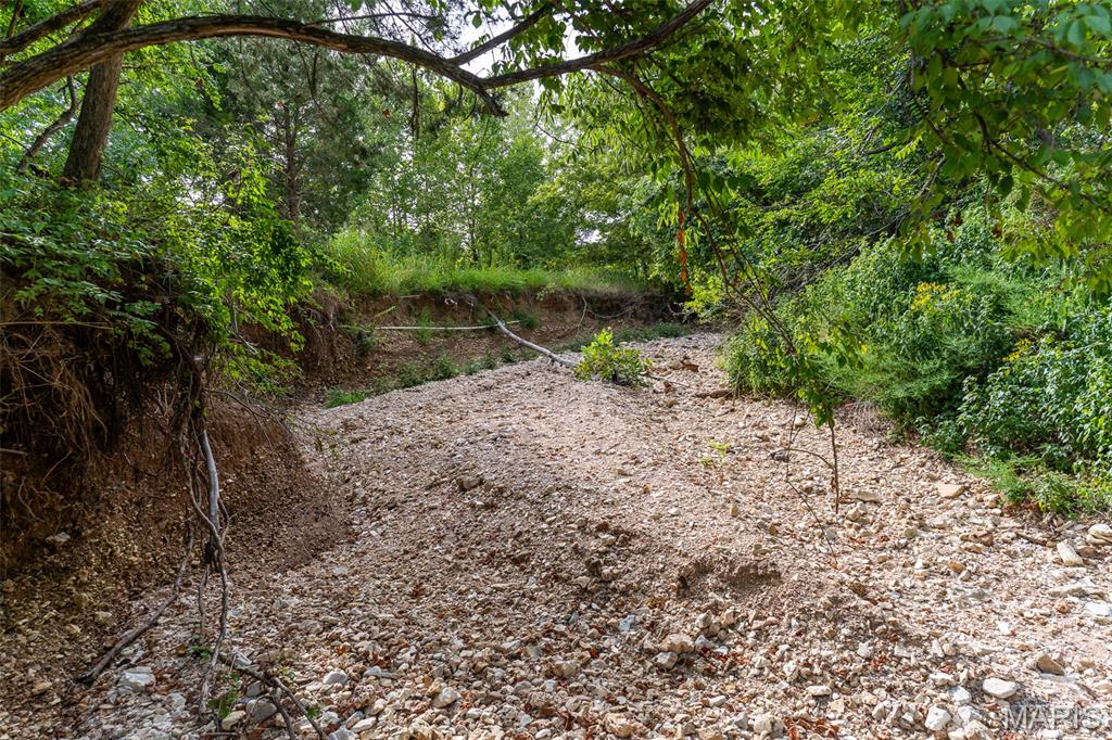 1110 Kiefer Creek Road Property Photo 25
